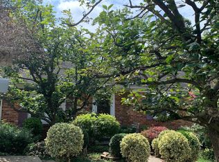 102 Tecumseh Dr, Oxon Hill, MD 20745