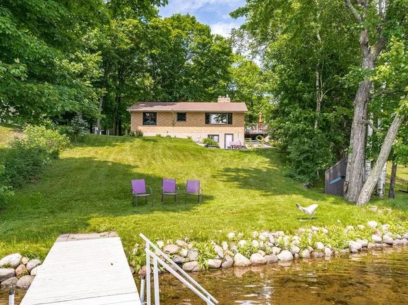 4998 Pike Lake Pl, Duluth, MN 55811