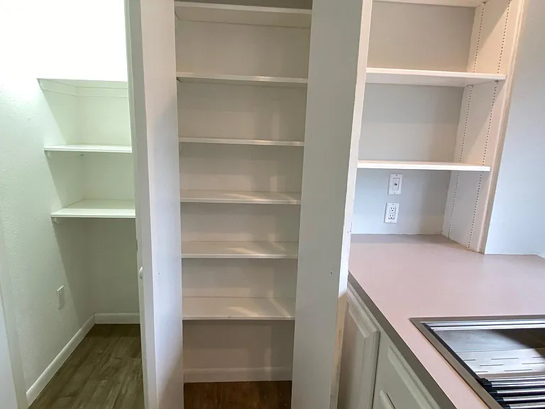 1828 Veranda Dr — Photo 8