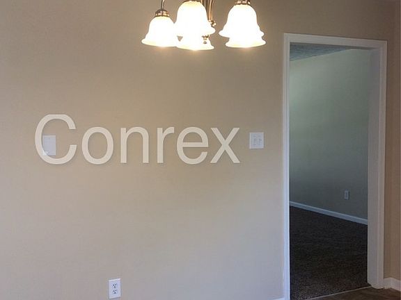 3rd image of 1644 Park Terrace Ct