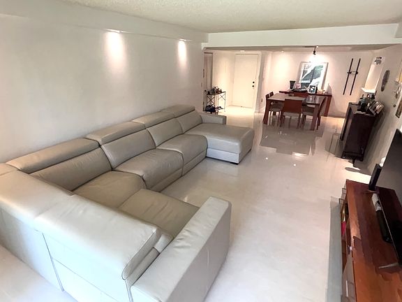4th image of 9735 NW 52nd St APT 118