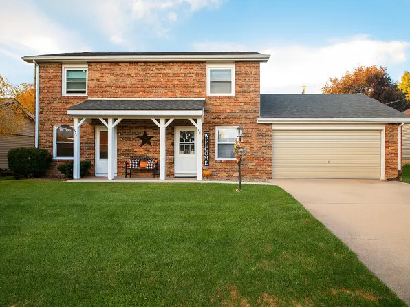 433-441 Apple St, Dixon, IL 61021