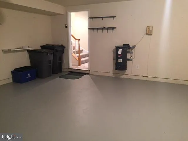 1807 Fawncrest Ct — Photo 10