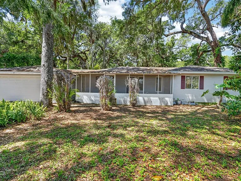 12 Dawson Dr — Photo 3