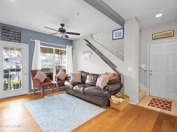 900 Bitner Rd APT D34, Park City, UT 84098
