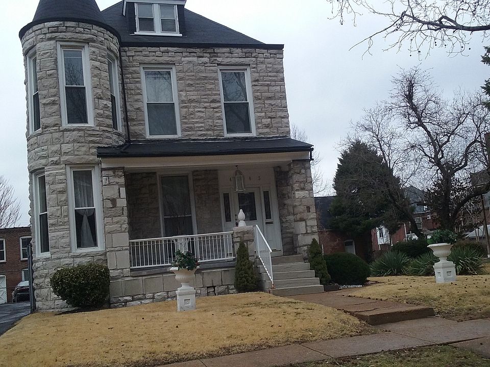 2nd image of 4937 Lotus Ave