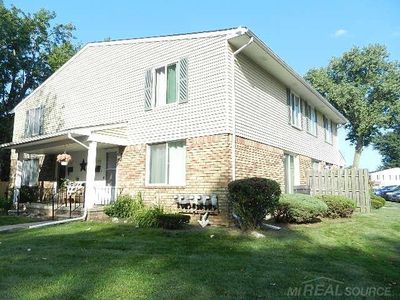 24413 Quad Park Ln, Clinton Township, MI, 48035