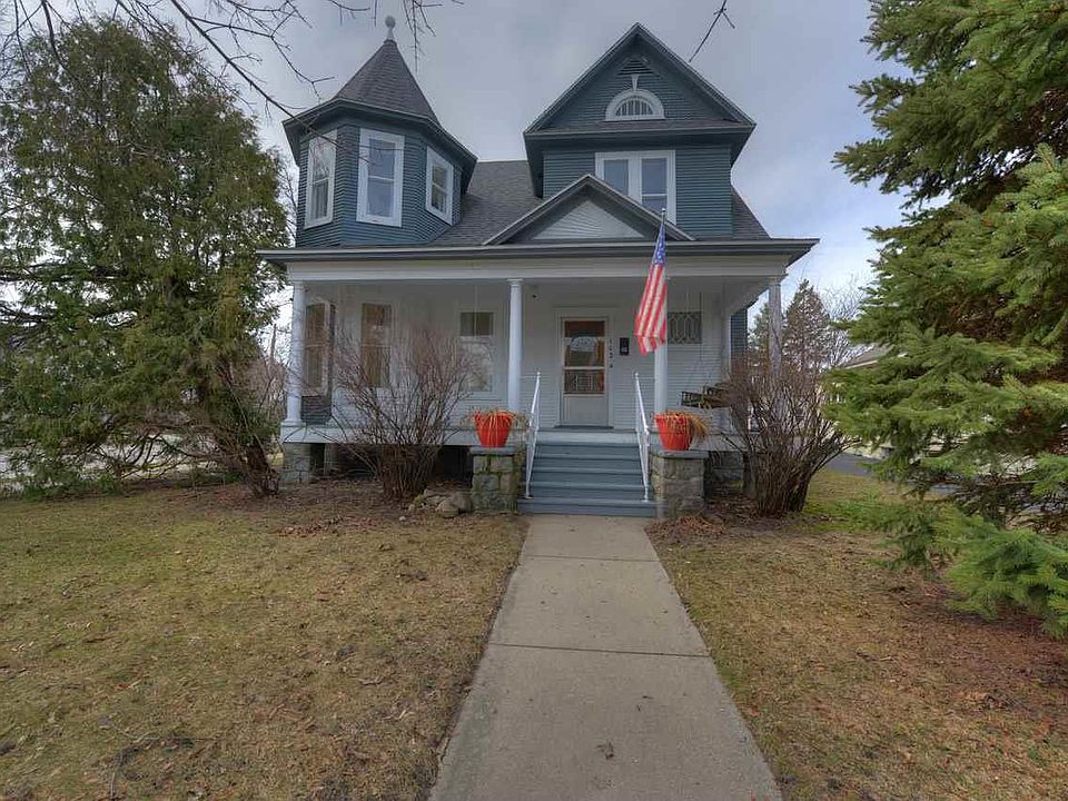 1st image of 103 N Elmwood Ave