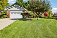 Eagle Nest Dr-S2810-001.jpg