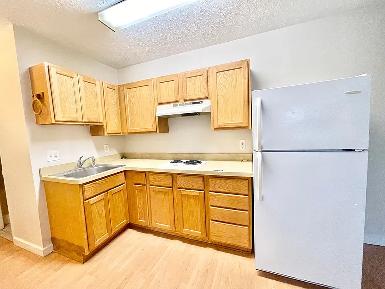 4461 Oberlin Ave — Photo 8