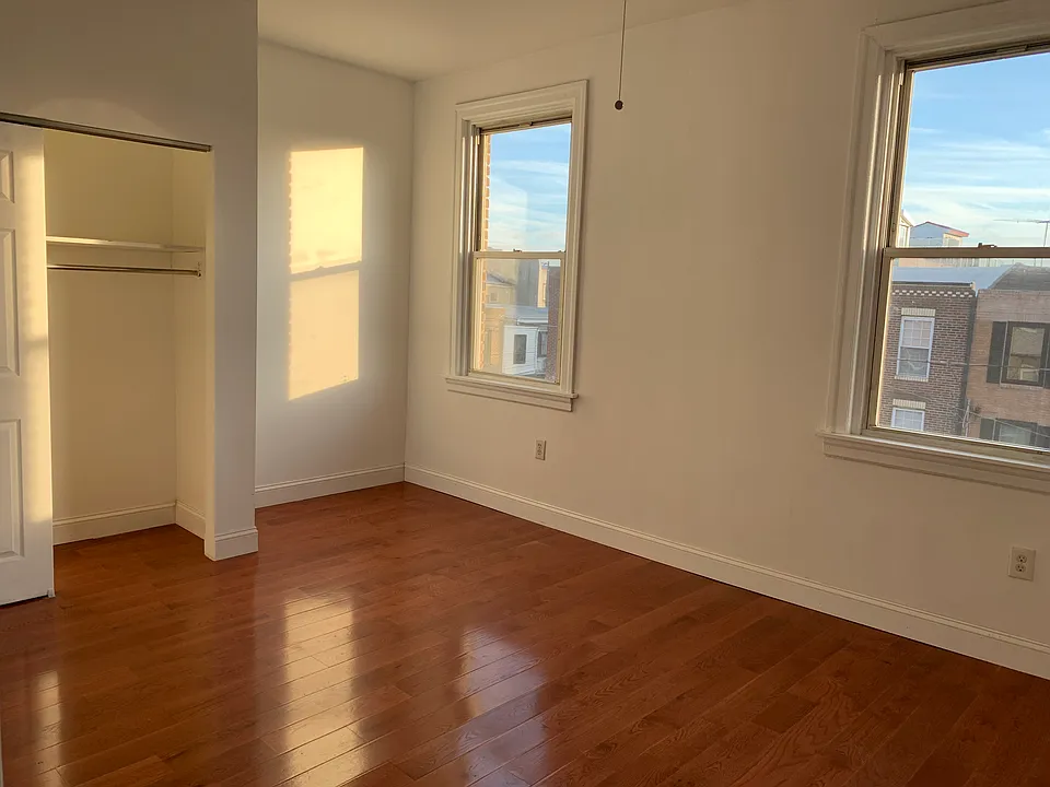 1017 Christian St #3