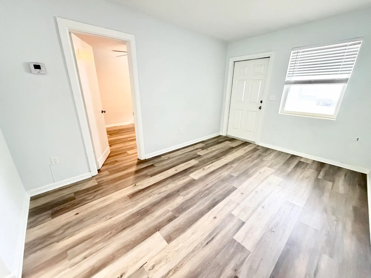 1 bed, 1.0 bath, 500 sqft, $1,750 — Photo 2