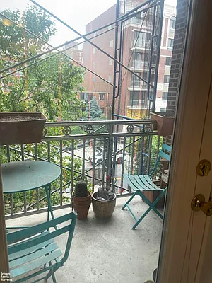 Rented by Brown Harris Stevens | media 10