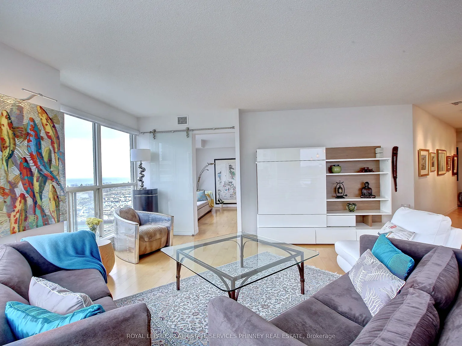 2 bed, $4,000 — Photo 4