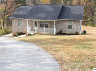 1226 Tramel Rd, Sevierville, TN 37862