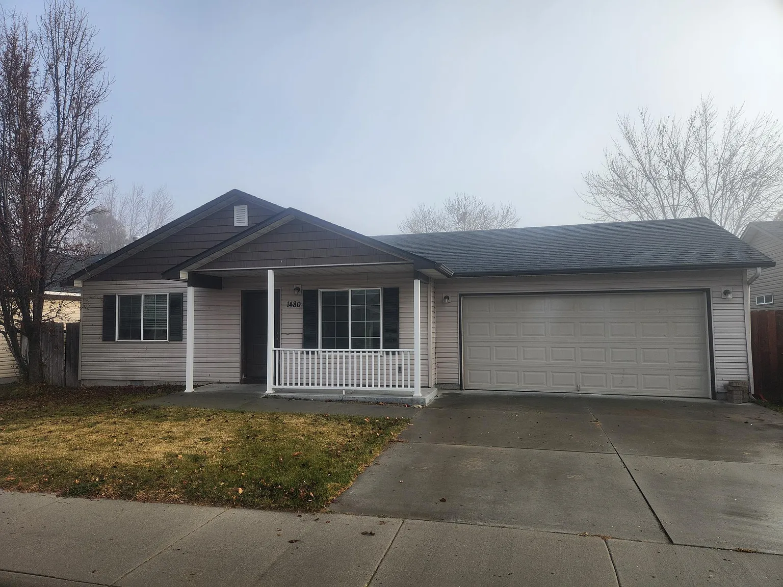2 bed, 840 sqft, $1,725 — Photo 1