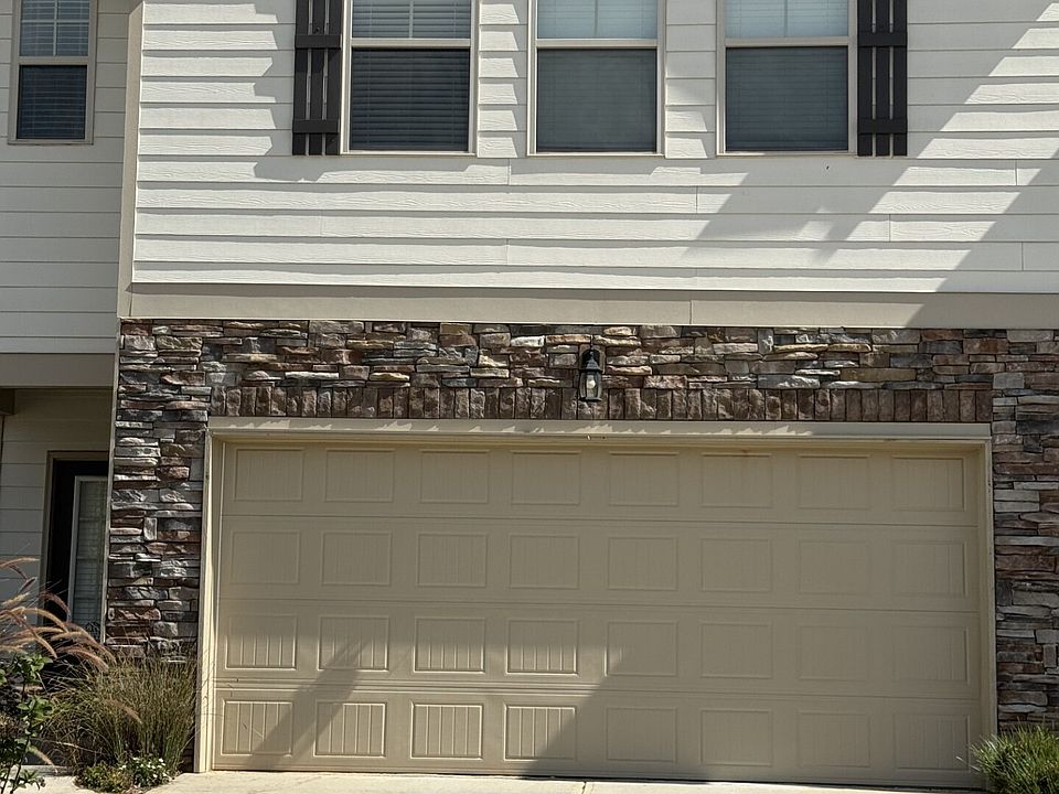 1st image of 3619 Canyon Springs Dr