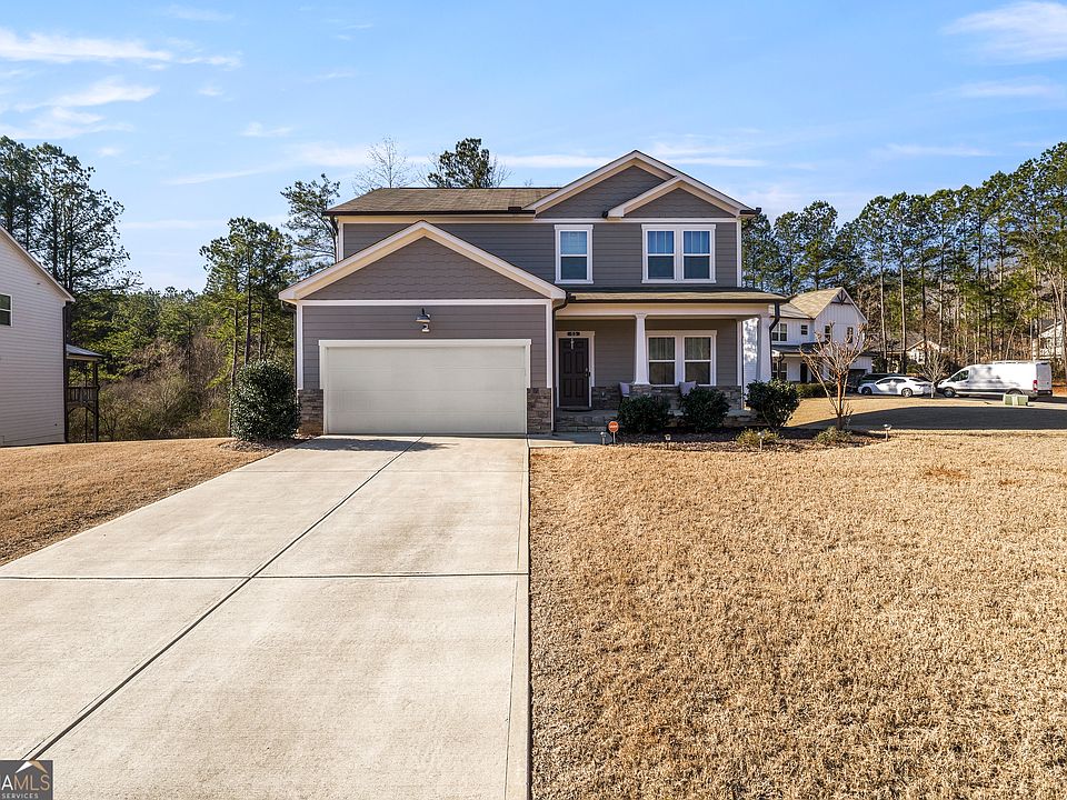 1st image of 53 Brookstone Park W