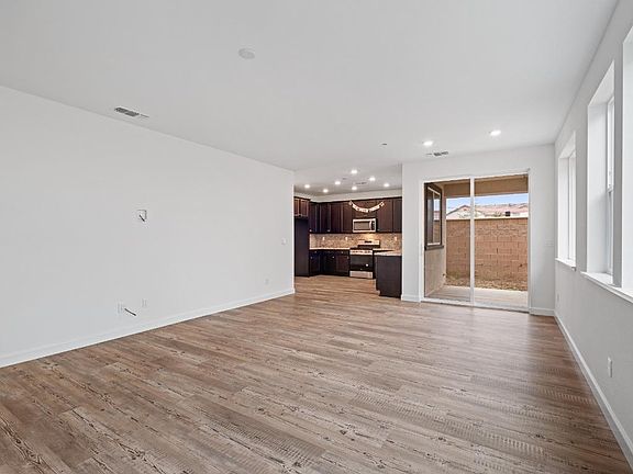 5th image of 2715 Alexia Ln