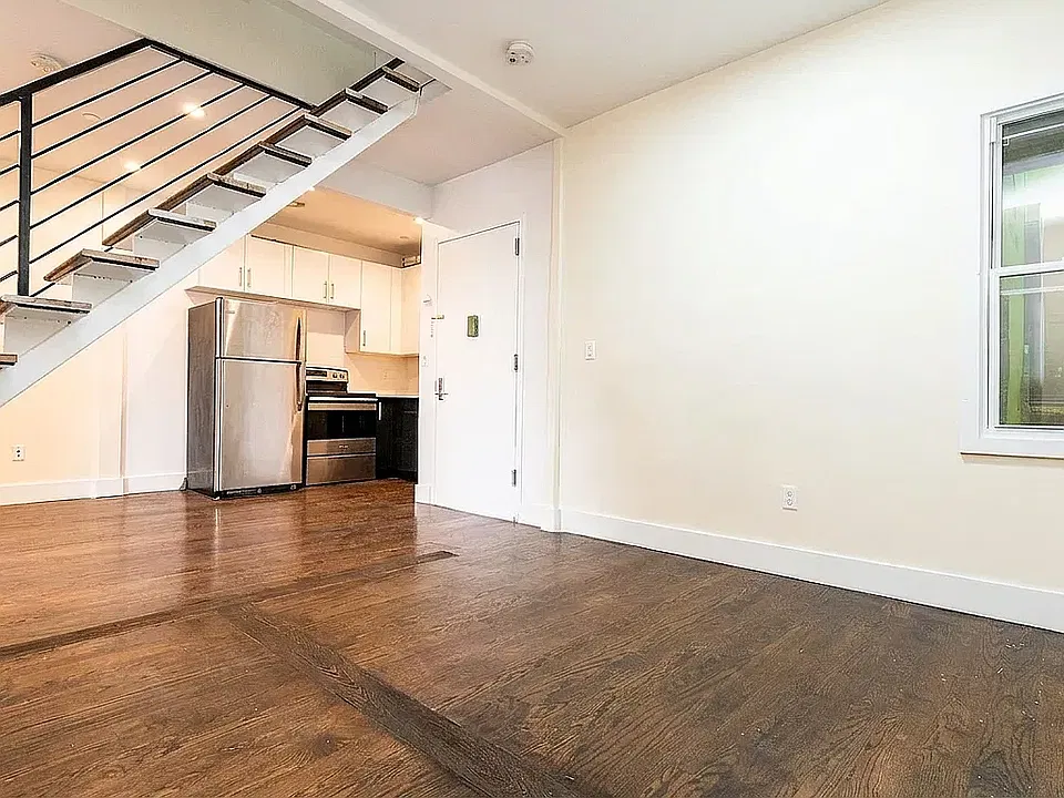 1277 Putnam Ave #4A