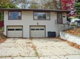 1500 Rockaway St, Akron, OH 44314