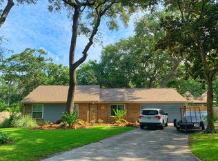 522 Goldenrod Ln N, Neptune Beach, FL 32266