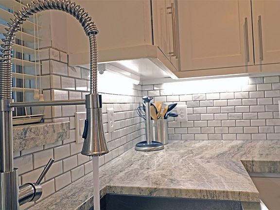 4th image of 5527 Valkeith Dr