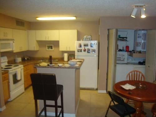 4th image of 465 Forestway 106 Cir