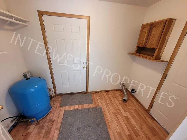 16045 Swan Ave — Photo 11