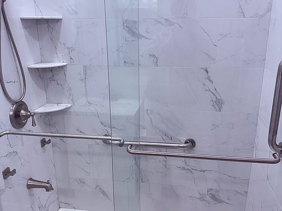 5th image of 263 Ridgeway Ter Floor 2