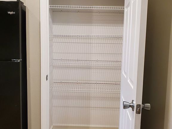5th image of 142 Cane Creek Ln APT 104