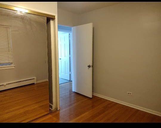 4th image of 5544 W Parker Ave #1