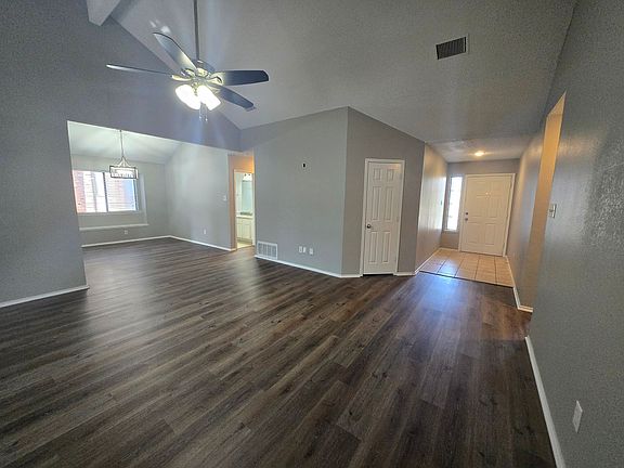 2nd image of 2109 Bent Brook Dr