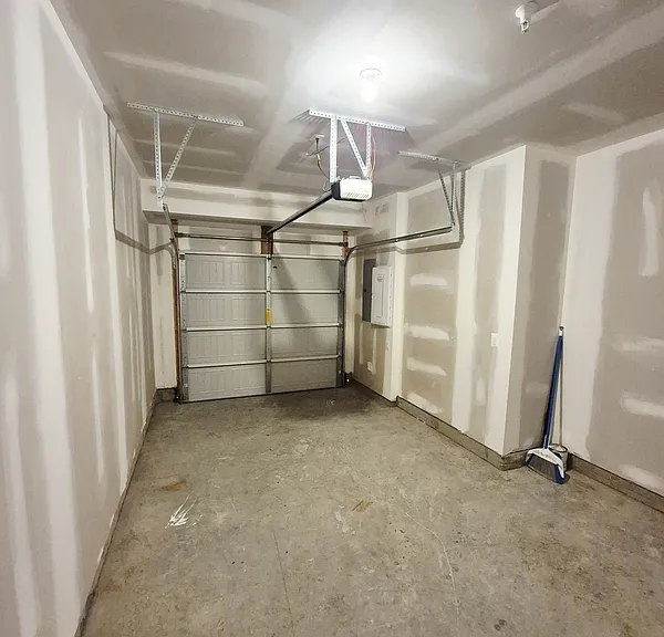 648 Brookwood Glen Ter #B — Photo 55