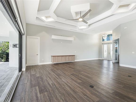 5th image of 4010 SW 1st PL