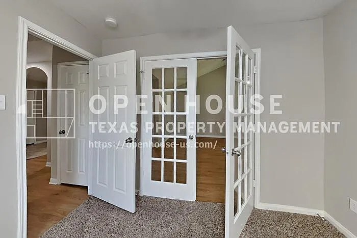 6826 Clover Walk Ln — Photo 17