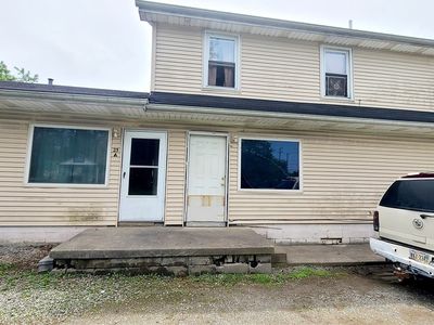 21 S Randolph Ave SE, Girard, OH, 44420