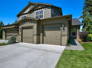 883 SW Blakely Rd, Bend, OR 97702