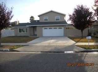 872 N Terrace Park St, Tulare, CA 93274