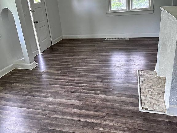 2nd image of 12515 Leeila Ave