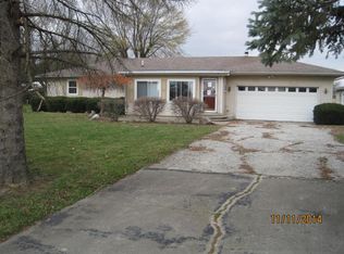 2454 Bogus Rd SE, Washington Court House, OH 43160