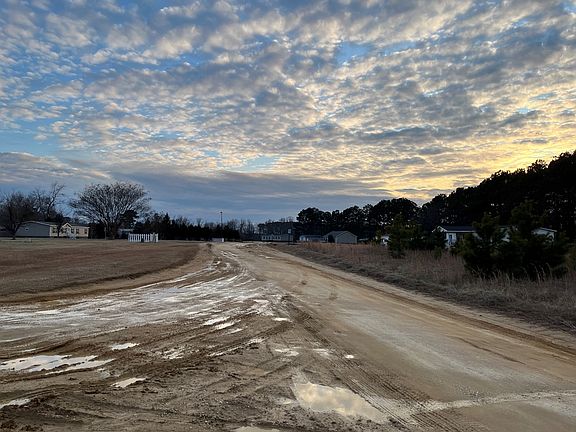 5th image of 83 Ridge Ln