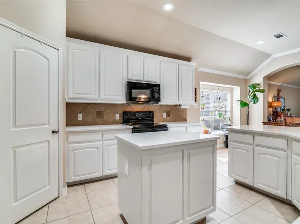 1127 Johnson City Ave, Forney, TX 75126