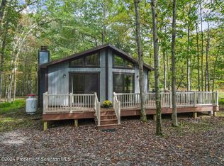 85 Dryden Dr, Albrightsville, PA 18210