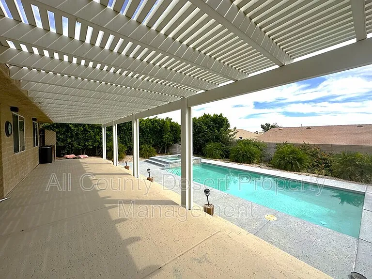 66613 San Diego Dr — Photo 17