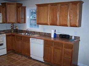 5th image of 31915 Steele Dr