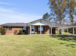 537 Bays Bend Rd, West Liberty, KY 41472