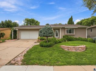 4405 S Laurel Oak Dr, Sioux Falls, SD 57103