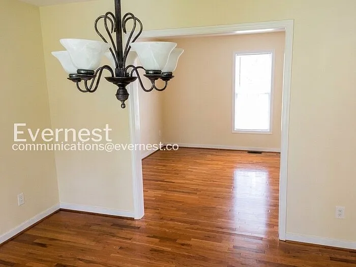 5633 Obisque Dr — Photo 6