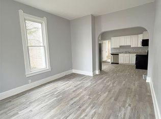 115 W College St APT 1, Crawfordsville, IN 47933